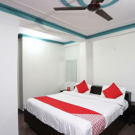 Oyo 43694 Hotel Hillson Pauri Exterior photo